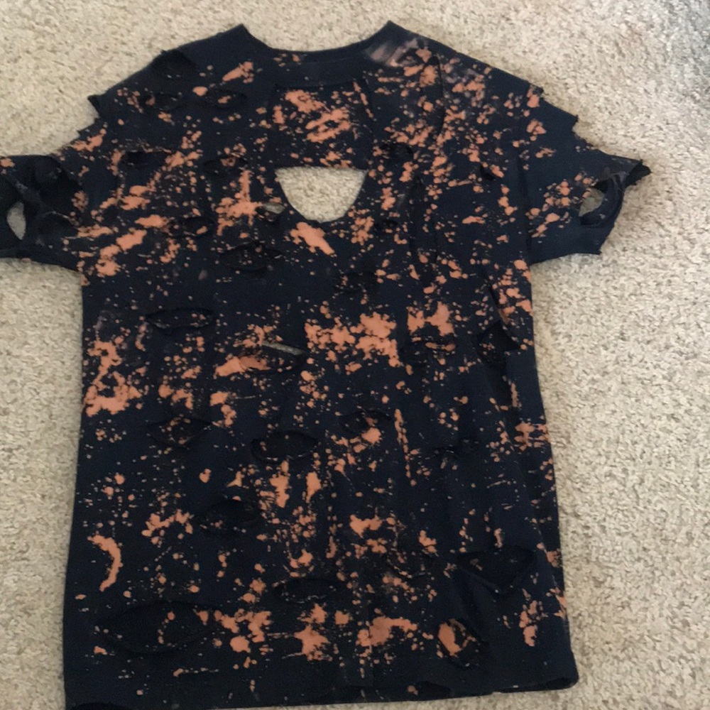 Distressed tee
